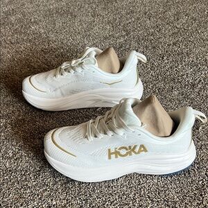 Hoka White and Gold Athletic Sneakers Skyflow size 38 UK / 6.5 women’s